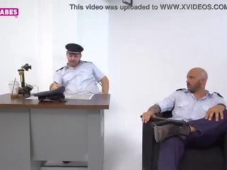 Sugarbabestv&colon; greeks polis pegawai dewasa klip