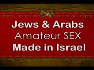 Arabe et israeli lesbienne feminines